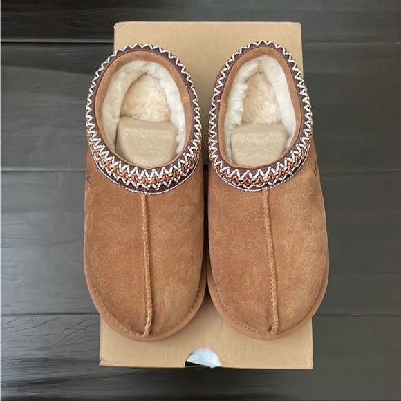 BNIB Ugg Tasman Chestnut Slippers Women’s Size 7 - Picture 2 of 8